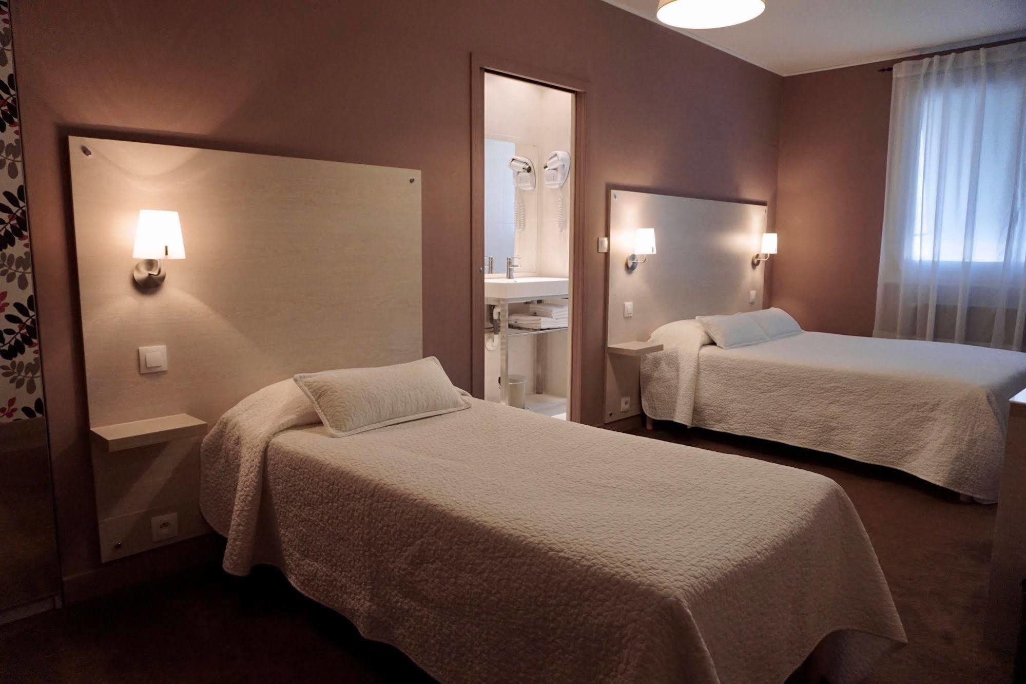Logis Hotel Restaurant Clair Cottage, Chisseaux - Chenonceaux Екстериор снимка